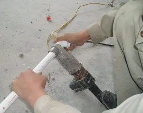 美兰漏水维修电话